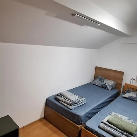 Apartment Dm